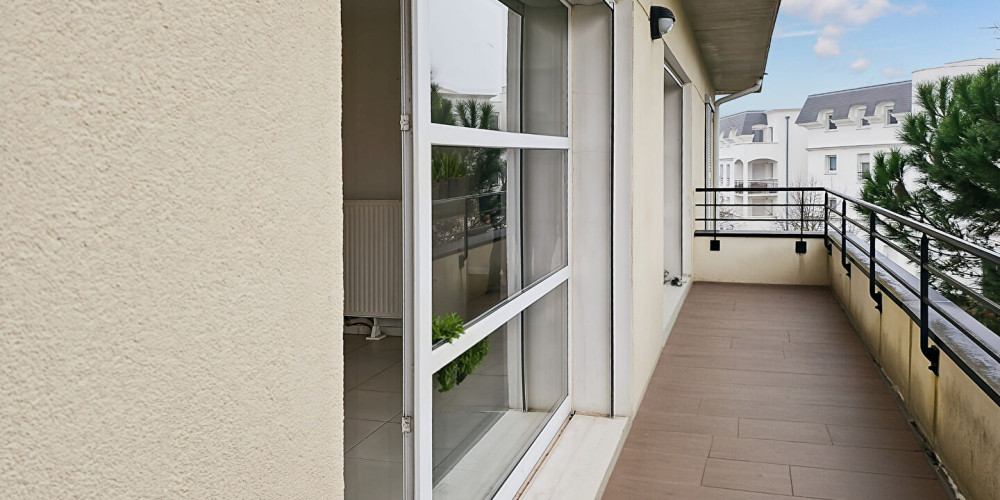 appartement à VILLENAVE D ORNON (33140)